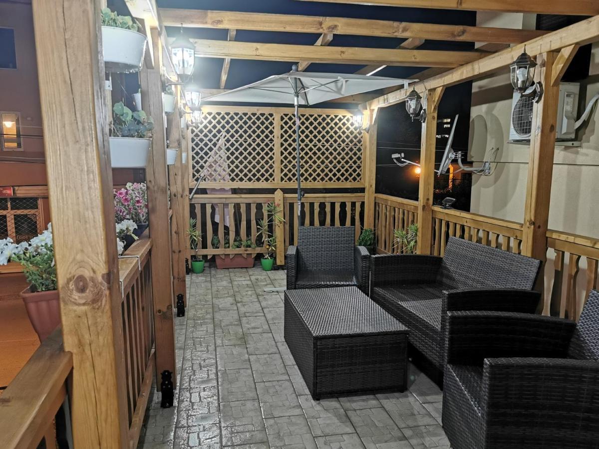 Rose Valley Guest House Kazanlŭk Dış mekan fotoğraf