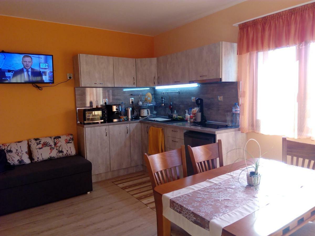 Rose Valley Guest House Kazanlŭk Dış mekan fotoğraf