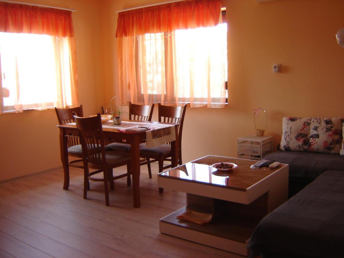 Rose Valley Guest House Kazanlŭk Dış mekan fotoğraf